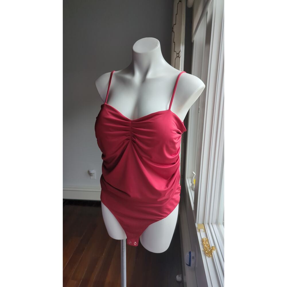 Express Body Contour Compression Ruched Bodysuit With Bra Cups XL new no tags